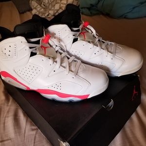 Retro Jordan 6 Infared